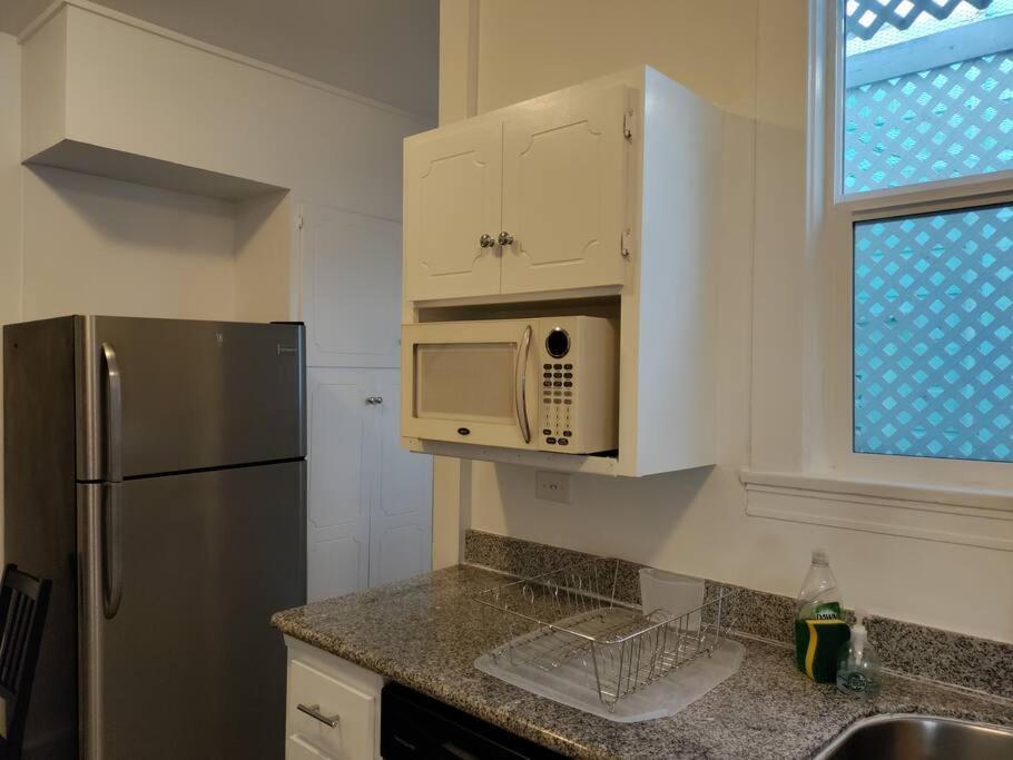 Apartment Sunny Sf Home, Quiet, Convenient W/parking San Francisco
